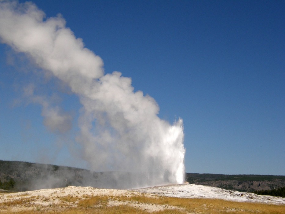 Parco di Yellowstone: Old Faithful, il geyser pi famoso