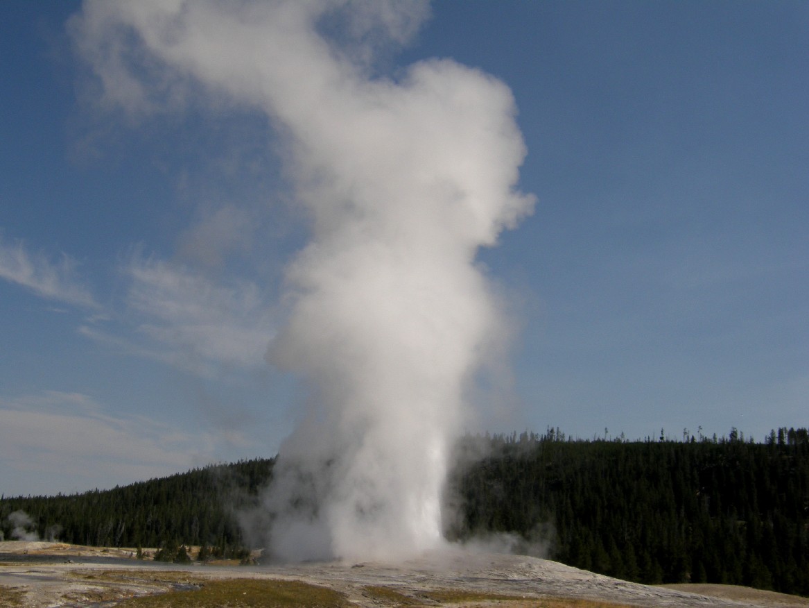 Parco di Yellowstone: Old Faithful, il geyser pi famoso