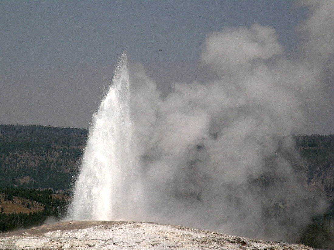 Parco di Yellowstone: Old Faithful, il geyser pi famoso